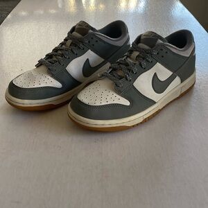 NIKE Gray White Dunk Low Sneakers Size 5Y or 6.5  Women’s